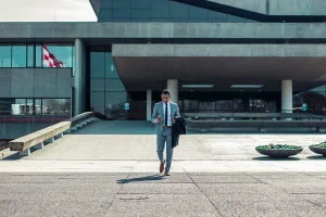 Why managers shouldn’t investigate within their business