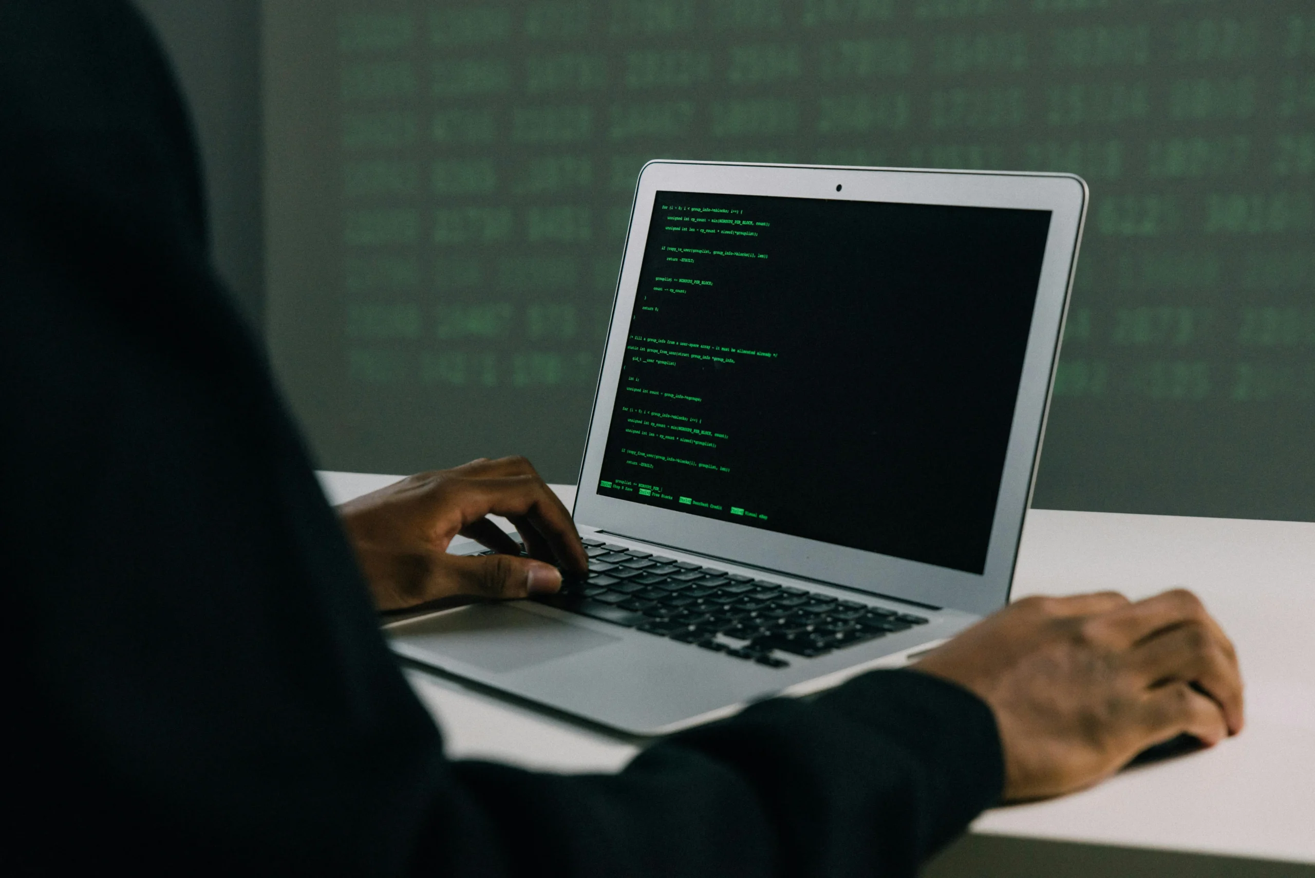 What businesses in Wollongong and the Illawarra should do to protect their data?